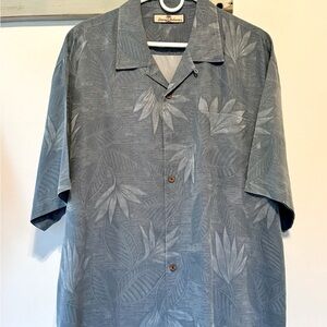 Tommy Bahama Men’s Relaxed Fit Island Inspired Silk Shirt